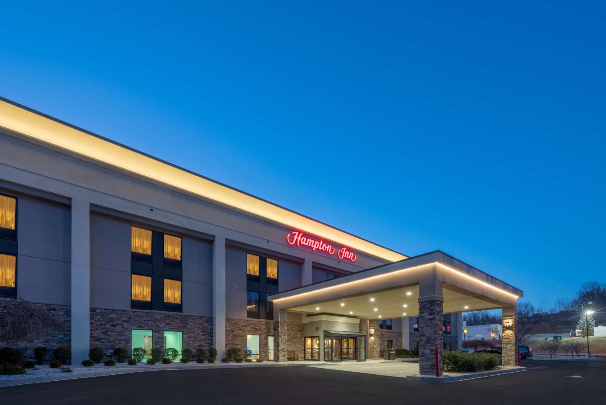 Hampton Inn Frostburg Экстерьер фото