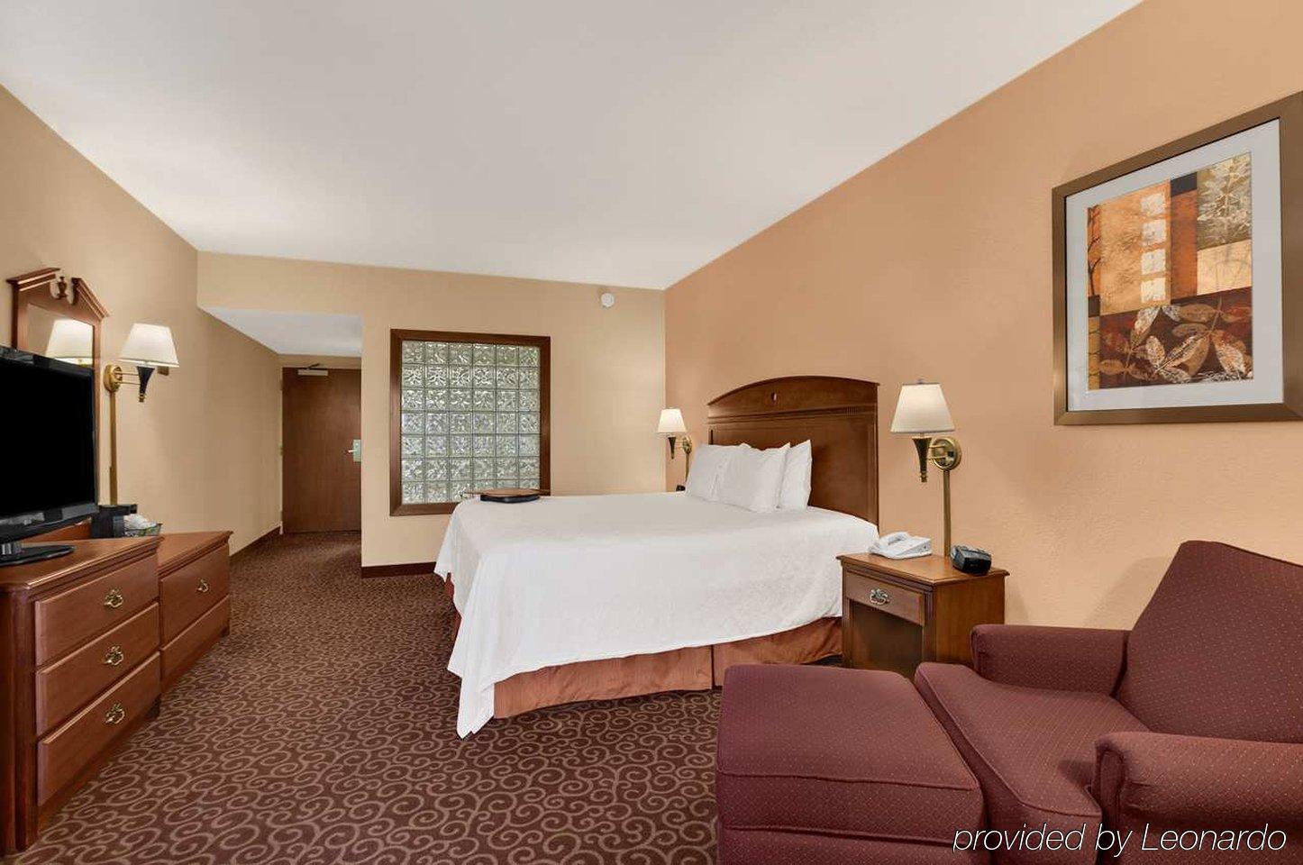 Hampton Inn Frostburg Экстерьер фото